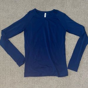 navy/blueish athletes long sleeve activewear top